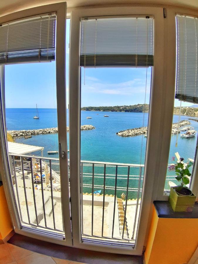 Apartmán La Casa Azzurra Procida Exteriér fotografie